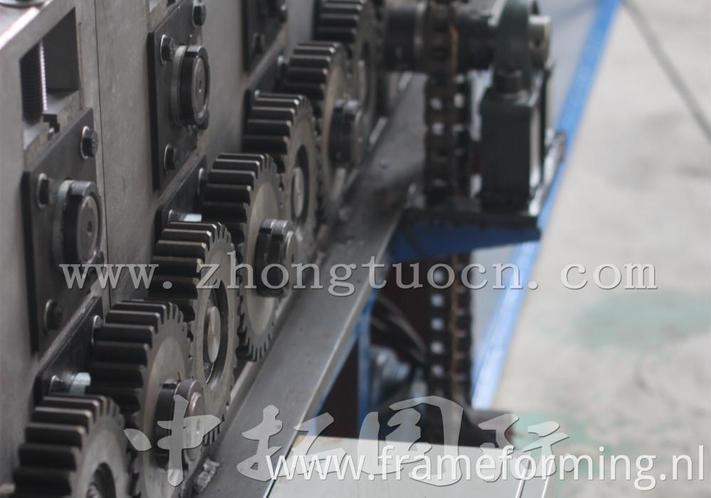 steel ridge cap machine